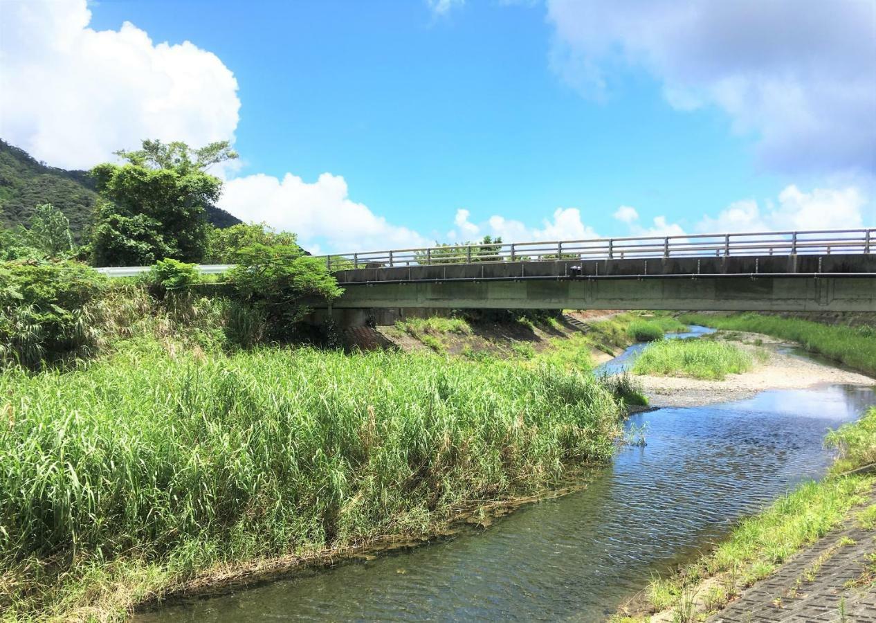 奄美ゲストハウス Hub A Nice Inn Setouchi  Exteriér fotografie